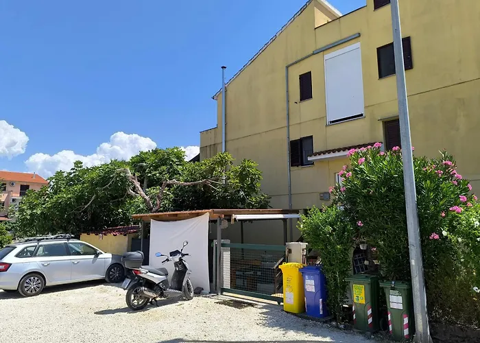 Eva 아파트 로비니