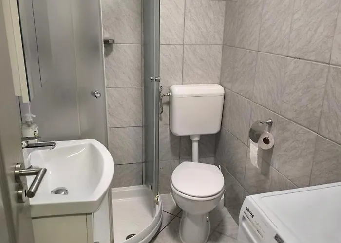 Eva Apartment *